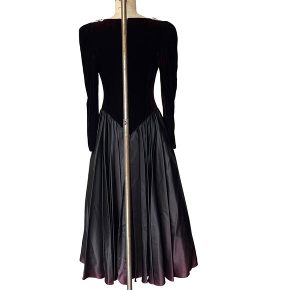 Gothic Velvet Dress Medium Lace Puff Sleeve Satin Edwardian Royal Vamp 80's - Picture 6 of 11